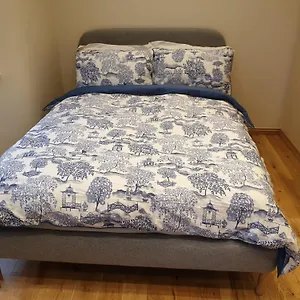  Apartment London Luxury: Spacious 3-bed Near Tube With Parking
